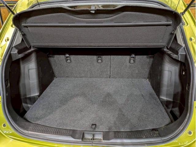 ＳＸ４ Ｓクロス ベースグレード　ユーザー様直接仕入れ　シルバールーフレール　社外ナビ　フルセグＴＶ　ＢＴ接続　バックモニター　シートヒーター　ＨＩＤライト　フォグ　純正１７アルミ　クルコン　ドラレコ　スマートキー　スペアキー　ＥＴＣ（66枚目）