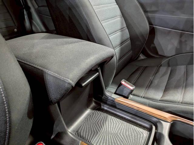 ＣＲ－Ｖハイブリッド ＥＸ　純正ナビ　フルセグＴＶ　Ｂｌｕｅｔｏｏｔｈ　バック・フロントモニター　メモリー付きパワーシート　シートヒーター　純正１８ＡＷ　ＬＥＤライト　ドラレコ　レーダークルーズ　スマートキー　スペアキー　ＥＴＣ（42枚目）