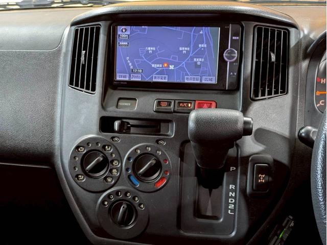 ライトエースバン ＧＬ　弊社ユーザー様ワンオーナー　フロントエアロ　ルーフキャリア　社外１３インチＡＷ　純正ナビ　フルセグＴＶ　Ｂｌｕｅｔｏｏｔｈ　バックモニター　リアヒーター　シートカバー　デフロック　リモコンキー　ＥＴＣ（33枚目）