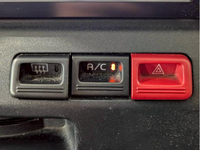 ライトエースバン ＧＬ　弊社ユーザー様ワンオーナー　フロントエアロ　ルーフキャリア　社外１３インチＡＷ　純正ナビ　フルセグＴＶ　Ｂｌｕｅｔｏｏｔｈ　バックモニター　リアヒーター　シートカバー　デフロック　リモコンキー　ＥＴＣ（34枚目）