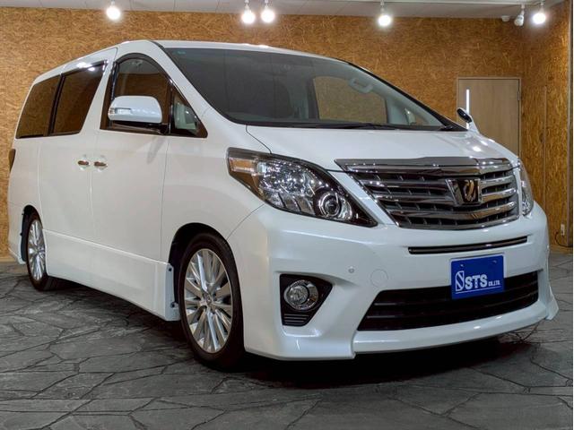 アルファード ３５０Ｓ　Ｃパッケージ　ツインムーンルーフ　社外リアバンパー・４本出しマフラー　ＨＫＳ車高調　両側パワスラ　パワーバックドア　アルパインナビ　ＤＴＶ　リアカメラ　フリップダウン　純正ＡＷ　レザーシート　シートヒーター　ＥＴＣ（12枚目）
