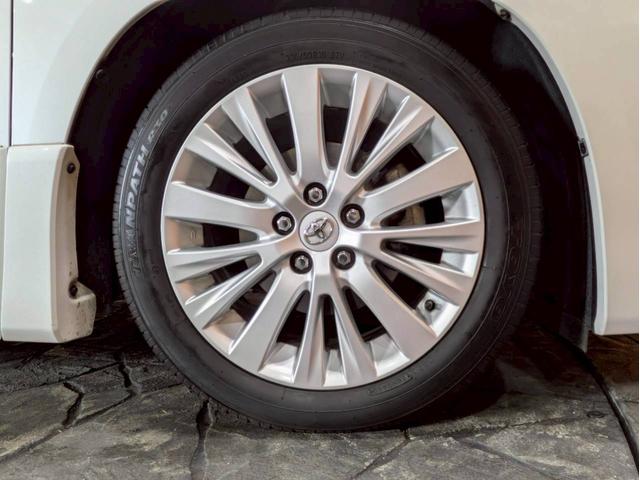 アルファード ３５０Ｓ　Ｃパッケージ　ツインムーンルーフ　社外リアバンパー・４本出しマフラー　ＨＫＳ車高調　両側パワスラ　パワーバックドア　アルパインナビ　ＤＴＶ　リアカメラ　フリップダウン　純正ＡＷ　レザーシート　シートヒーター　ＥＴＣ（76枚目）