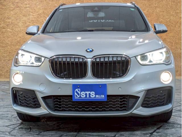 Ｘ１ ｘＤｒｉｖｅ　１８ｄ　Ｍスポーツ　ユーザー様直接仕入れ　アドバンスドセーフティ・ハイライン・コンフォートＰＫＧ　ルーフレール　レザーシート　メモリ付きパワーシート　純正ＡＷ　パワーバックドア　純正ナビ　ＨＵＤ　レーダークルーズ　ＥＴＣ（9枚目）