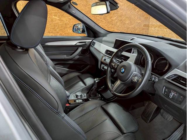 Ｘ１ ｘＤｒｉｖｅ　１８ｄ　Ｍスポーツ　ユーザー様直接仕入れ　アドバンスドセーフティ・ハイライン・コンフォートＰＫＧ　ルーフレール　レザーシート　メモリ付きパワーシート　純正ＡＷ　パワーバックドア　純正ナビ　ＨＵＤ　レーダークルーズ　ＥＴＣ（51枚目）