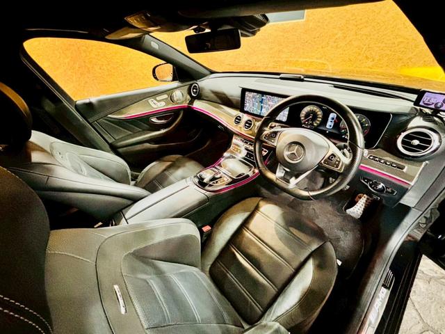 Ｅクラス Ｅ４３　４マチック　パノラミックスライディングルーフ　レーダーセーフティ　純正２０インチＡＷ　パワートランクリッド　純正ナビ　フルセグＴＶ　ＢＴ接続　アラウンドビュー　ナッパ黒革シート　ブルメスターサウンド　ＥＴＣ車載器（49枚目）