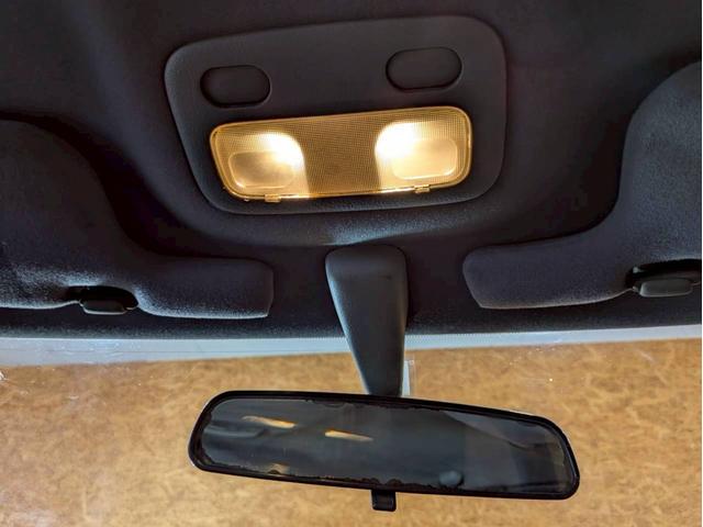 スカイライン ＧＴ－Ｒ　ユーザー様直接仕入れ　走行５．５万キロ台　ＣｏｓｍｉｓＲａｃｉｎｇ１８インチアルミ　社外ポータブルナビ　デジタルＴＶ　ＬＯＮＺＡシフトノブ　リアウイング　ＲＡＺＯペダル　ＡＰＥＸｉエアクリ　電格ミラー（37枚目）