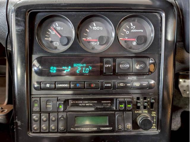 スカイライン ＧＴ－Ｒ　ユーザー様直接仕入れ　走行５．５万キロ台　ＣｏｓｍｉｓＲａｃｉｎｇ１８インチアルミ　社外ポータブルナビ　デジタルＴＶ　ＬＯＮＺＡシフトノブ　リアウイング　ＲＡＺＯペダル　ＡＰＥＸｉエアクリ　電格ミラー（39枚目）