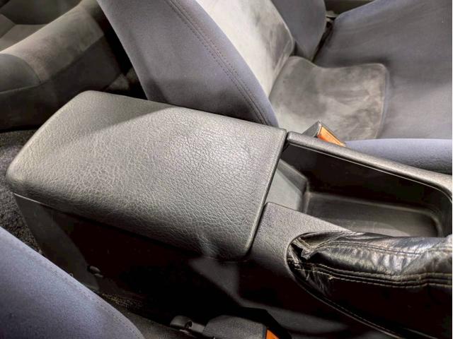 スカイライン ＧＴ－Ｒ　ユーザー様直接仕入れ　走行５．５万キロ台　ＣｏｓｍｉｓＲａｃｉｎｇ１８インチアルミ　社外ポータブルナビ　デジタルＴＶ　ＬＯＮＺＡシフトノブ　リアウイング　ＲＡＺＯペダル　ＡＰＥＸｉエアクリ　電格ミラー（45枚目）