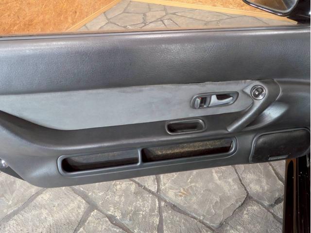 スカイライン ＧＴ－Ｒ　ユーザー様直接仕入れ　走行５．５万キロ台　ＣｏｓｍｉｓＲａｃｉｎｇ１８インチアルミ　社外ポータブルナビ　デジタルＴＶ　ＬＯＮＺＡシフトノブ　リアウイング　ＲＡＺＯペダル　ＡＰＥＸｉエアクリ　電格ミラー（48枚目）