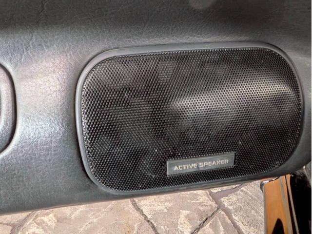 スカイライン ＧＴ－Ｒ　ユーザー様直接仕入れ　走行５．５万キロ台　ＣｏｓｍｉｓＲａｃｉｎｇ１８インチアルミ　社外ポータブルナビ　デジタルＴＶ　ＬＯＮＺＡシフトノブ　リアウイング　ＲＡＺＯペダル　ＡＰＥＸｉエアクリ　電格ミラー（50枚目）