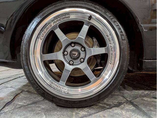 スカイライン ＧＴ－Ｒ　ユーザー様直接仕入れ　走行５．５万キロ台　ＣｏｓｍｉｓＲａｃｉｎｇ１８インチアルミ　社外ポータブルナビ　デジタルＴＶ　ＬＯＮＺＡシフトノブ　リアウイング　ＲＡＺＯペダル　ＡＰＥＸｉエアクリ　電格ミラー（68枚目）