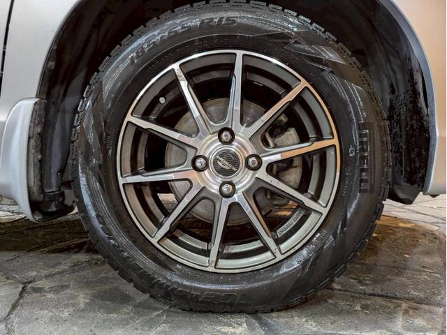 フリード Ｇ　ジャストセレクション　ユーザー様直接仕入れ　７人乗り　社外１５インチＡＷ　ＨＩＤヘッドライト　パワスラ　純正ナビ　デジタルＴＶ　バックモニター　シートバックフック・ポケット　ステアスイッチ　リモコンキー　スペアキー　ＥＴＣ（66枚目）