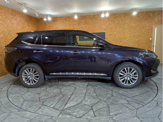 ハリアー エレガンス ワンオーナー プレミアム18インチアルミ LEDライト フォグ 純正ナビ フルセグTV Bluetooth バックカメラ フリップダウンモニター ハーフレザーシート パワーシート スマートキー ETC(13枚目)