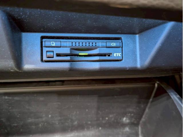 ハリアー エレガンス ワンオーナー プレミアム18インチアルミ LEDライト フォグ 純正ナビ フルセグTV Bluetooth バックカメラ フリップダウンモニター ハーフレザーシート パワーシート スマートキー ETC(46枚目)