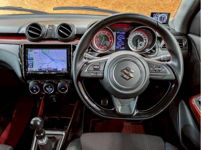 スイフトスポーツ ベースグレード　ユーザー様仕入　６速ＭＴ　ＨＫＳマフラー・タービンキット・キャタライザー・オイルクーラー・車高調　ＲＡＹＳ１７インチＡＷ　社外シフトノブ　アルミペダル　ＥＴＣ　スポーツＥＣＵ書換済　モンスタースポーツ（31枚目）