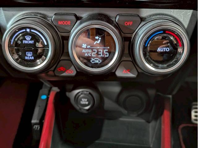 スイフトスポーツ ベースグレード　ユーザー様仕入　６速ＭＴ　ＨＫＳマフラー・タービンキット・キャタライザー・オイルクーラー・車高調　ＲＡＹＳ１７インチＡＷ　社外シフトノブ　アルミペダル　ＥＴＣ　スポーツＥＣＵ書換済　モンスタースポーツ（44枚目）