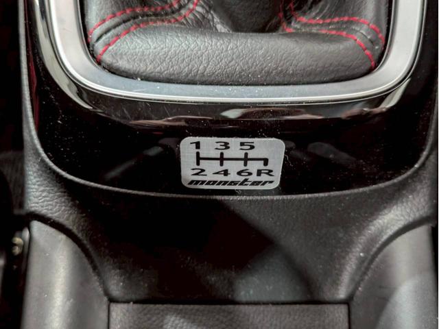 スイフトスポーツ ベースグレード　ユーザー様仕入　６速ＭＴ　ＨＫＳマフラー・タービンキット・キャタライザー・オイルクーラー・車高調　ＲＡＹＳ１７インチＡＷ　社外シフトノブ　アルミペダル　ＥＴＣ　スポーツＥＣＵ書換済　モンスタースポーツ（47枚目）