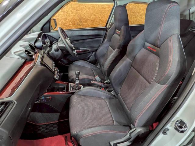 スイフトスポーツ ベースグレード　ユーザー様仕入　６速ＭＴ　ＨＫＳマフラー・タービンキット・キャタライザー・オイルクーラー・車高調　ＲＡＹＳ１７インチＡＷ　社外シフトノブ　アルミペダル　ＥＴＣ　スポーツＥＣＵ書換済　モンスタースポーツ（60枚目）