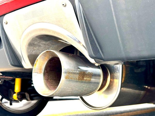 コルト ラリーアート　バージョンＲ　ラリアートマフラー　ショックローファースポーツ　社外ナビ　フルセグＴＶ　Ｂｌｕｅｔｏｏｔｈ　リアカメラ　ＨＩＤヘッドライト　フォグ　純正１６インチＡＷ　純正ＲＥＣＡＲＯシート　追加３連メーター　ＥＴＣ（22枚目）