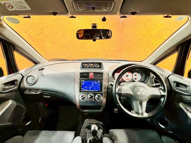 コルト ラリーアート　バージョンＲ　ラリアートマフラー　ショックローファースポーツ　社外ナビ　フルセグＴＶ　Ｂｌｕｅｔｏｏｔｈ　リアカメラ　ＨＩＤヘッドライト　フォグ　純正１６インチＡＷ　純正ＲＥＣＡＲＯシート　追加３連メーター　ＥＴＣ（24枚目）