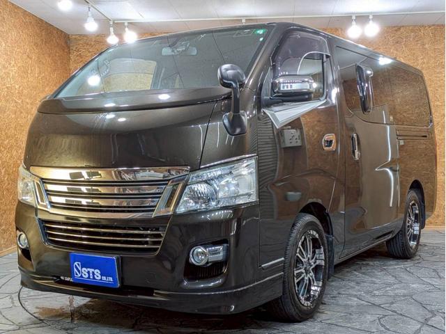 NV350キャラバンバン ロングプレミアムGXターボ 社外フロントグリル 社外17インチアルミ 社外ドアバイザー 低床ロング 両側スライドドア 社外ナビ デジタルTV Bluetooth バックモニター HIDヘッドライト ドラレコ スマートキー ETC(19枚目)