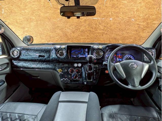 NV350キャラバンバン ロングプレミアムGXターボ 社外フロントグリル 社外17インチアルミ 社外ドアバイザー 低床ロング 両側スライドドア 社外ナビ デジタルTV Bluetooth バックモニター HIDヘッドライト ドラレコ スマートキー ETC(21枚目)