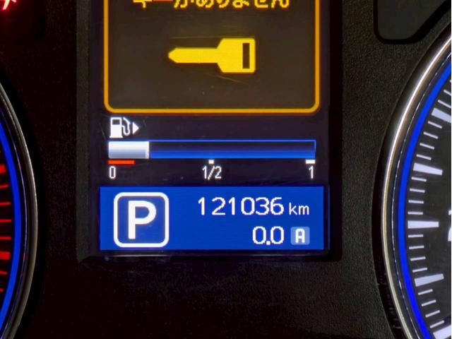 NV350キャラバンバン ロングプレミアムGXターボ 社外フロントグリル 社外17インチアルミ 社外ドアバイザー 低床ロング 両側スライドドア 社外ナビ デジタルTV Bluetooth バックモニター HIDヘッドライト ドラレコ スマートキー ETC(23枚目)