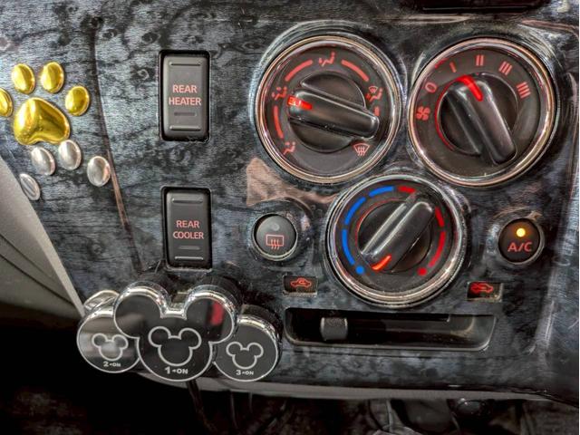 NV350キャラバンバン ロングプレミアムGXターボ 社外フロントグリル 社外17インチアルミ 社外ドアバイザー 低床ロング 両側スライドドア 社外ナビ デジタルTV Bluetooth バックモニター HIDヘッドライト ドラレコ スマートキー ETC(38枚目)