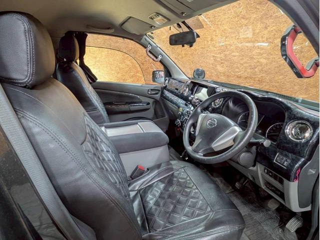 NV350キャラバンバン ロングプレミアムGXターボ 社外フロントグリル 社外17インチアルミ 社外ドアバイザー 低床ロング 両側スライドドア 社外ナビ デジタルTV Bluetooth バックモニター HIDヘッドライト ドラレコ スマートキー ETC(46枚目)