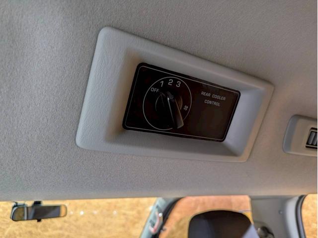 NV350キャラバンバン ロングプレミアムGXターボ 社外フロントグリル 社外17インチアルミ 社外ドアバイザー 低床ロング 両側スライドドア 社外ナビ デジタルTV Bluetooth バックモニター HIDヘッドライト ドラレコ スマートキー ETC(56枚目)