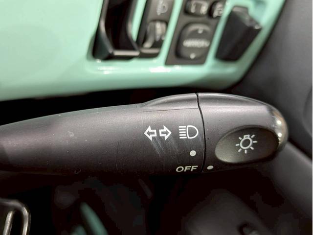 プロボックスバン GL リフトアップ TOYOTAロゴグリル ベージュホイールM/Tタイヤ LEDヘッドライト 社外ナビ フルセグTV Bluetooth 社外ハンドル シートカバー AC100V リモコンキー ETC車載器(32枚目)