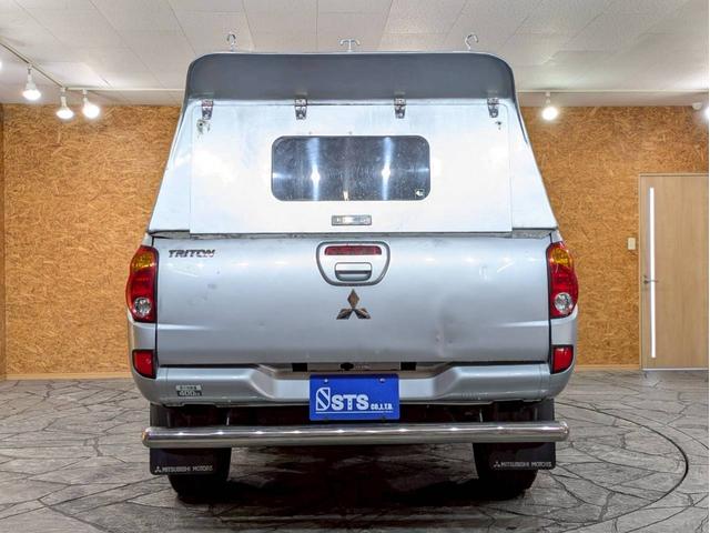 トライトン ベースグレード キャノピー ワンオーナー Stradaナビ Clarionオーディオ フォグランプ 純正AW パートタイム4WD ドアバイザー サイドステップ リモコンキー スペアキー ETC車載器 走行9.3万キロ(15枚目)