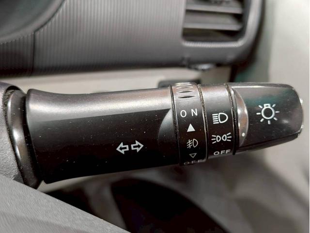 トライトン ベースグレード キャノピー ワンオーナー Stradaナビ Clarionオーディオ フォグランプ 純正AW パートタイム4WD ドアバイザー サイドステップ リモコンキー スペアキー ETC車載器 走行9.3万キロ(27枚目)