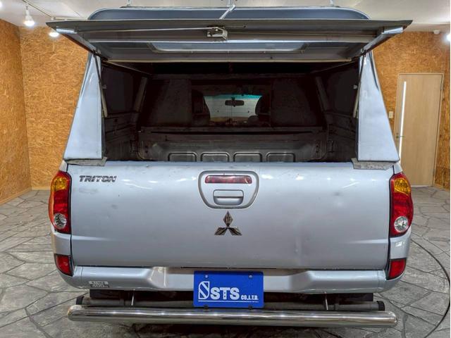 トライトン ベースグレード キャノピー ワンオーナー Stradaナビ Clarionオーディオ フォグランプ 純正AW パートタイム4WD ドアバイザー サイドステップ リモコンキー スペアキー ETC車載器 走行9.3万キロ(63枚目)