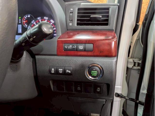 アルファード 240S 弊社ユーザー様ワンオーナー 純正ナビ デジタルTV Bluetooth接続 バックカメラ HIDヘッドライト 純正18インチAW 電動スライドドア コーナーセンサー リアエアコン スマートキー ETC(28枚目)