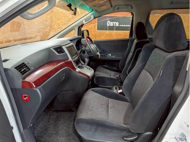 アルファード 240S 弊社ユーザー様ワンオーナー 純正ナビ デジタルTV Bluetooth接続 バックカメラ HIDヘッドライト 純正18インチAW 電動スライドドア コーナーセンサー リアエアコン スマートキー ETC(50枚目)