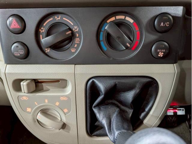 エブリイ ジョインターボ ユーザー様直接仕入れ車両 5速マニュアル 4WD/ターボ ハイルーフ 社外ナビ デジタルTV Bluetooth接続 純正12ホイール ドラレコ エアコン パワーウィンドウ リモコンキー ETC車載器(34枚目)