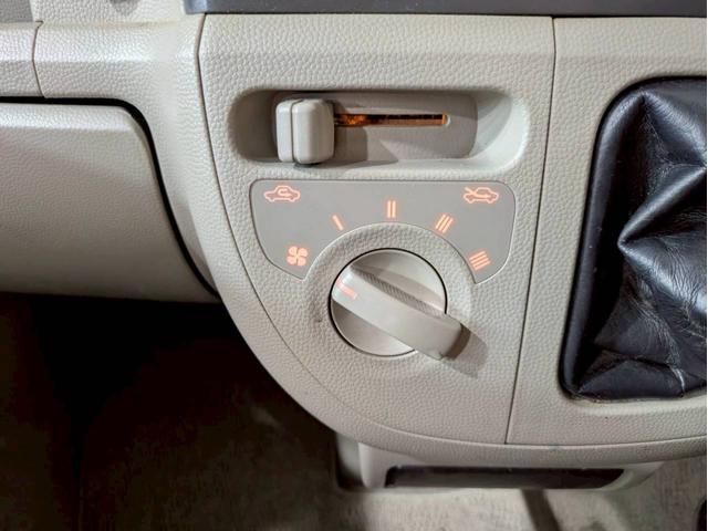 エブリイ ジョインターボ ユーザー様直接仕入れ車両 5速マニュアル 4WD/ターボ ハイルーフ 社外ナビ デジタルTV Bluetooth接続 純正12ホイール ドラレコ エアコン パワーウィンドウ リモコンキー ETC車載器(35枚目)