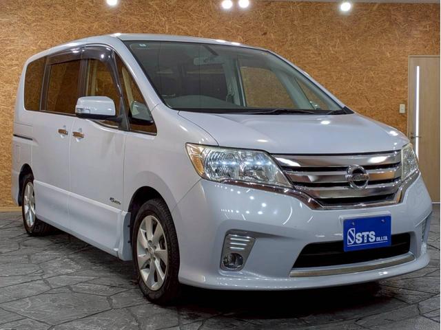 セレナ ハイウェイスター　Ｓ－ハイブリッド　ユーザー様直接仕入れ　純正ナビ　デジタルＴＶ　Ｂｌｕｅｔｏｏｔｈ接続　バックモニター　ＬＥＤヘッドライト　フォグ　純正１６インチＡＷ　パワースライドドア　インテリジェントキー　スペアキー　ＥＴＣ車載器（12枚目）