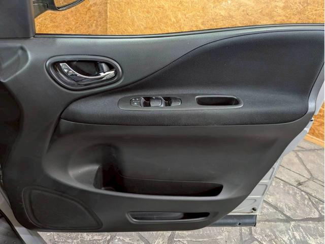 セレナ ハイウェイスター　Ｓ－ハイブリッド　ユーザー様直接仕入れ　純正ナビ　デジタルＴＶ　Ｂｌｕｅｔｏｏｔｈ接続　バックモニター　ＬＥＤヘッドライト　フォグ　純正１６インチＡＷ　パワースライドドア　インテリジェントキー　スペアキー　ＥＴＣ車載器（37枚目）