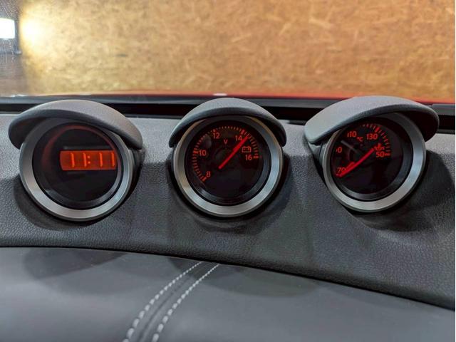 フェアレディZ バージョンS 6速MT V6/3.7L 336PS 社外ナビ デジタルTV BT接続 ケンウッドオーディオ HIDヘッドライト 純正19インチAW 前後ドラレコ プッシュスタート インテリジェントキー ETC車載器(36枚目)