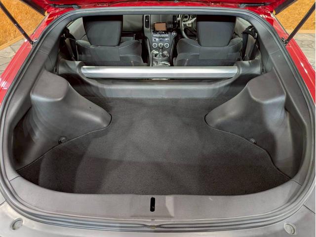 フェアレディZ バージョンS 6速MT V6/3.7L 336PS 社外ナビ デジタルTV BT接続 ケンウッドオーディオ HIDヘッドライト 純正19インチAW 前後ドラレコ プッシュスタート インテリジェントキー ETC車載器(55枚目)
