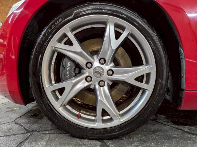 フェアレディZ バージョンS 6速MT V6/3.7L 336PS 社外ナビ デジタルTV BT接続 ケンウッドオーディオ HIDヘッドライト 純正19インチAW 前後ドラレコ プッシュスタート インテリジェントキー ETC車載器(57枚目)