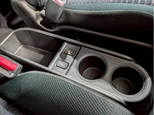 クロスロード 20X コンフォートビューPKG サンルーフ HIDヘッドライト フォグ 純正17インチAW 社外ナビ デジタルTV BT接続 バックカメラ シートヒーター ドラレコ リモコンキー ETC ユーザー様直接仕入(41枚目)