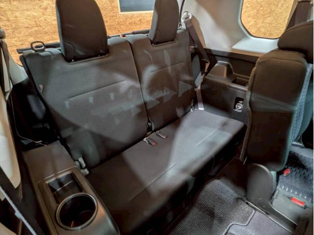 クロスロード 20X コンフォートビューPKG サンルーフ HIDヘッドライト フォグ 純正17インチAW 社外ナビ デジタルTV BT接続 バックカメラ シートヒーター ドラレコ リモコンキー ETC ユーザー様直接仕入(59枚目)