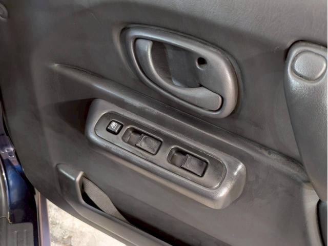 ジムニー ＸＧ　ユーザー様仕入　５ＭＴ　リフトアップ　タニグチマフラー　社外ステップ　ラテラルロッド　社外１６インチＡＷ　デジタルインナーミラー　社外ナビ　フルセグＴＶ　シートカバー　牽引フック　リモコンキー　ＥＴＣ（37枚目）