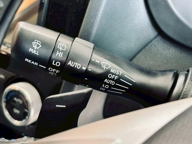 インプレッサスポーツハイブリッド ハイブリッド2.0i-Sアイサイト ユーザー様直接仕入れ HIDヘッドライト デイライト 純正17インチAW 社外ナビ フルセグTV Bluetooth バックカメラ ハーフレザーシート パワーシート レーダークルーズ ドラレコ ETC(29枚目)