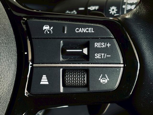 シビック e:HEV リアウィング ダウンサス LEDヘッドライト 純正18インチアルミ 純正ナビ フルセグTV BT接続 バックカメラ ハーフレザー パワーシート シートヒーター クルコン 置くだけ充電 ドラレコ ETC(27枚目)