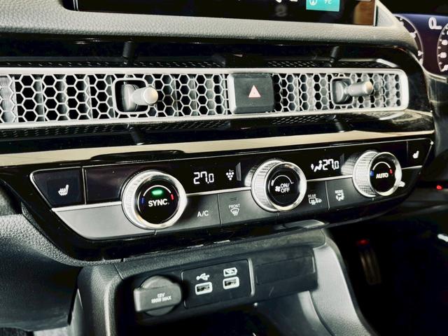 シビック e:HEV リアウィング ダウンサス LEDヘッドライト 純正18インチアルミ 純正ナビ フルセグTV BT接続 バックカメラ ハーフレザー パワーシート シートヒーター クルコン 置くだけ充電 ドラレコ ETC(37枚目)