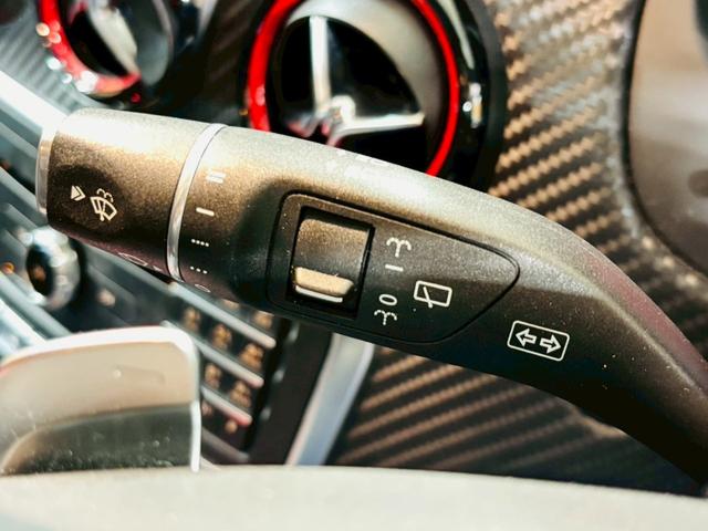 Ａクラス Ａ４５　４マチック　パナメリカーナグリル　ルーフスポイラ　ルーフラッピング　ＬＥＤライト　純正ＡＷ　純正ナビ　フルセグＴＶ　ＢＴ接続　バックカメラ　革シート　パワーシート　シートヒーター　ＢＳＭ　ＳＵＰＥＲＣＡＴ　ＥＴＣ（33枚目）